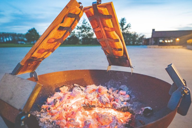 Culinaire%20BBQ%20van%20Me%20Gusta%20Culinair%20-%20House%20of%20Weddings