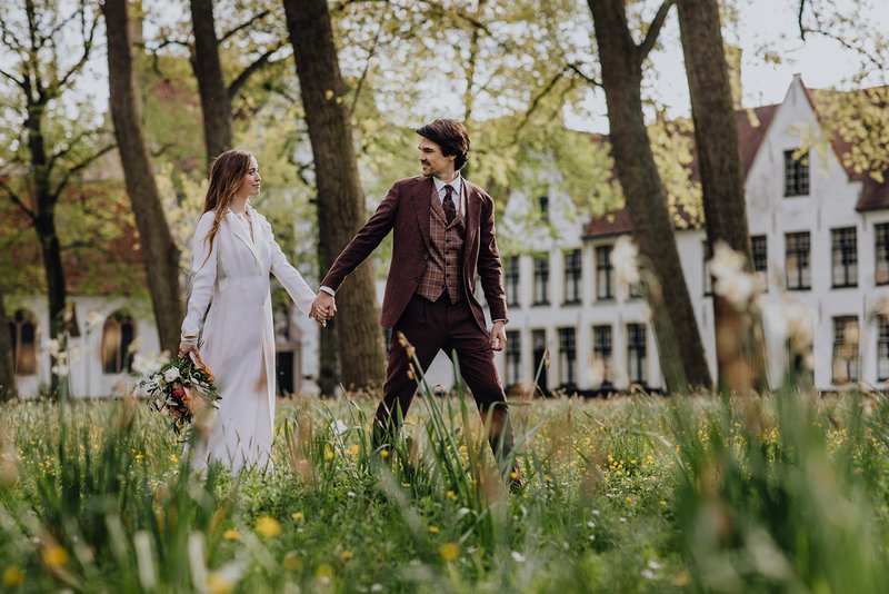 Het%20Begijnhof%2C%20een%20prachtige%20locatie%20voor%20je%20huwelijksaanzoek%20in%20Brugge%20-%20House%20of%20Weddings