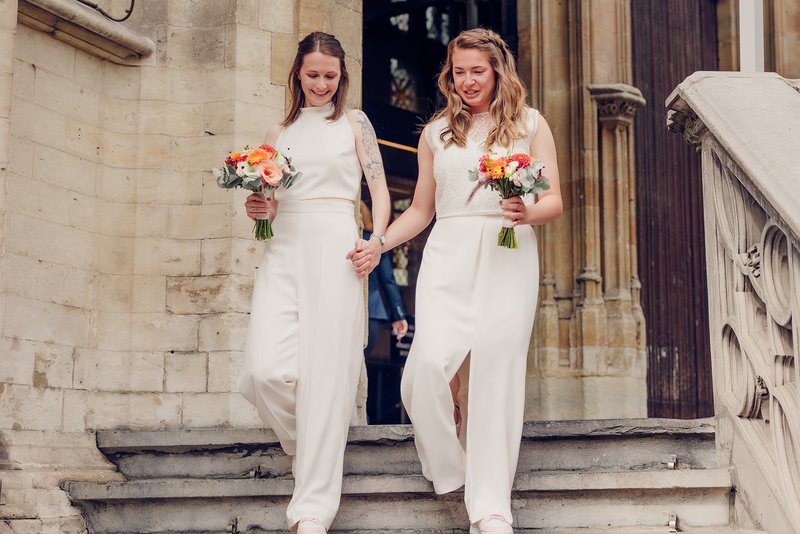 Sarah%20en%20Victoria%20na%20hun%20burgerlijk%20huwelijk%20in%20het%20stadhuis%20van%20Gent%20-%20House%20of%20Weddings