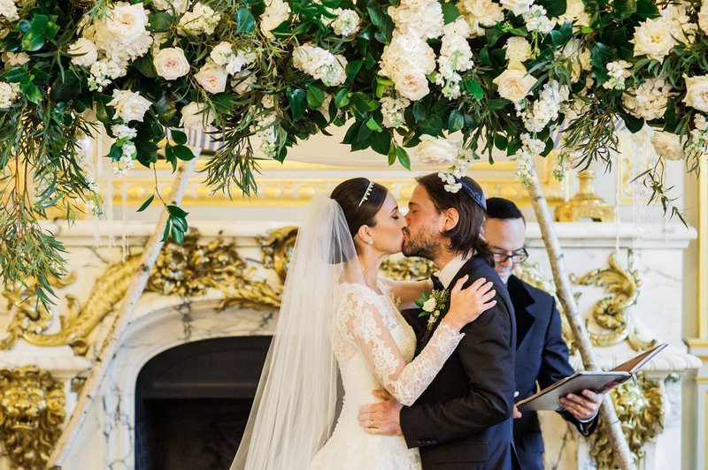 Jawoord%20bruidspaar%20ceremonie%20-%20Real%20Wedding%20-%20Elisabeth%20%26%20Bill%20-%20Gert%20huygaerts%20-%20House%20of%20Weddings
