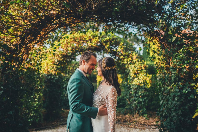 Het%20intieme%20huwelijksfeest%20van%20Julie%20%26%20Bert%20-%20Real%20Wedding%20-%20House%20of%20Weddings