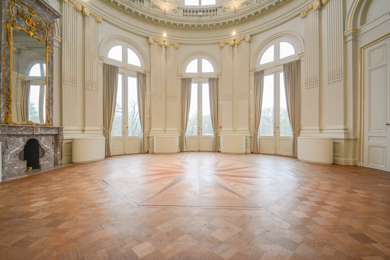 De%20ronde%20kamer%20van%20Kasteel%20Blauwhuis%20-%20House%20of%20Weddings