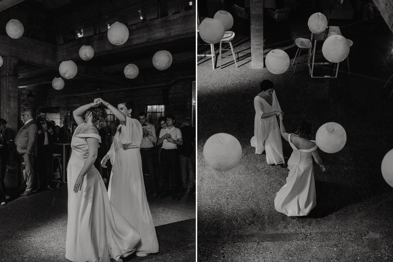 Sien%20en%20Justine%27s%20openingsdans%20onder%20sfeervolle%20lampionnen%20-%20House%20of%20Weddings