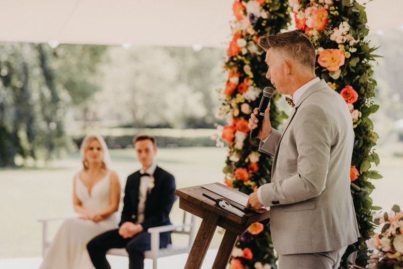 De%20ceremonie%20van%20Isabelle%20en%20Thomas%20-%20House%20of%20Weddings