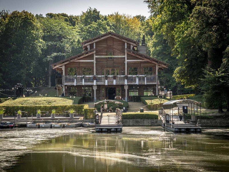 Chalet%20Robinson%2C%20een%20van%20de%20top%20trouwlocaties%20aan%20het%20water