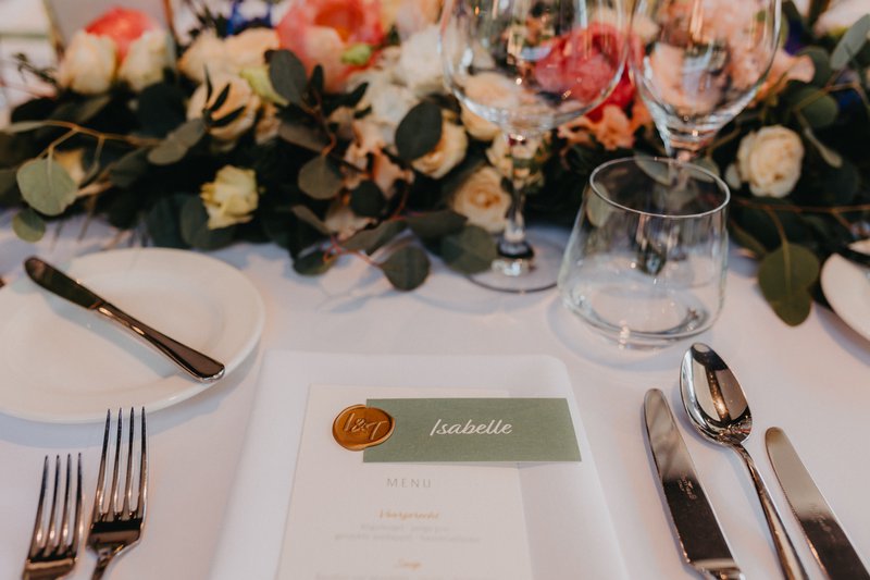 Gedekte%20tafel%20van%20Isabelle%20en%20Thomas%20-%20House%20of%20Weddings