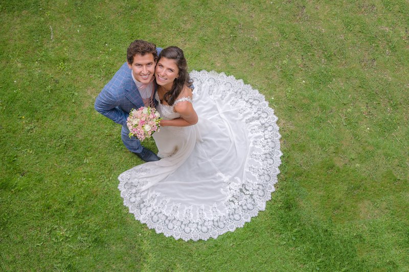 Bovenaanzicht%20van%20Florence%20%26%20Jurian%20-%20House%20of%20Weddings