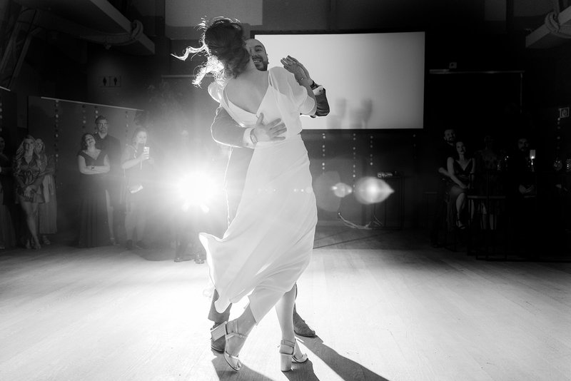 Naomi%20%26%20Mike%27s%20openingsdans%20-%20House%20of%20Weddings