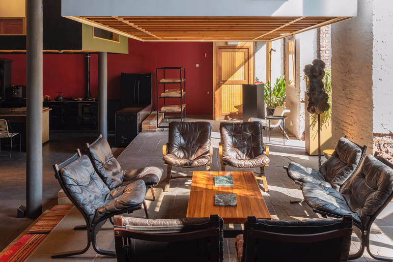 Straal%20karakter%20uit%20met%20je%20industri%EBle%20feestzaal%20-%20House%20of%20Weddings