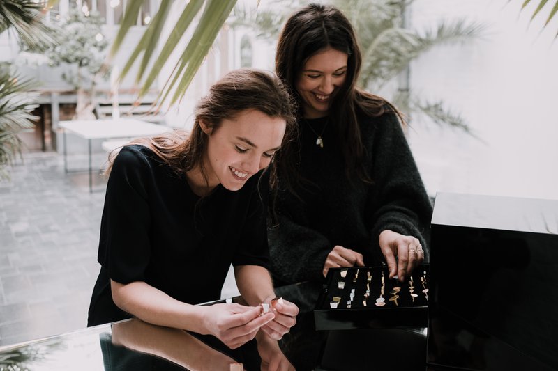 Bij%20Elisa%20Lee%20merkt%20men%20dat%20vrouwen%20steeds%20vaker%20hun%20man%20ten%20huwelijk%20vragen%20-%20House%20of%20Weddings