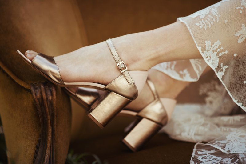 5%20tips%20voor%20een%20geslaagde%20bridal%20boudoir%20shoot%20Fotografe%3A%20Love%20Tales%20by%20Elvire%20-%20House%20of%20Weddings